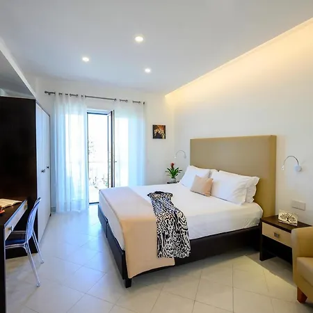 Angiolina * Sorrento